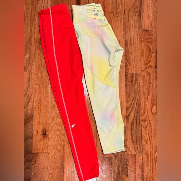 Fabletics - 2 Pair - Red & White and Rainbow Sherbet - Active Leggings - Medium - Picture 3 of 5